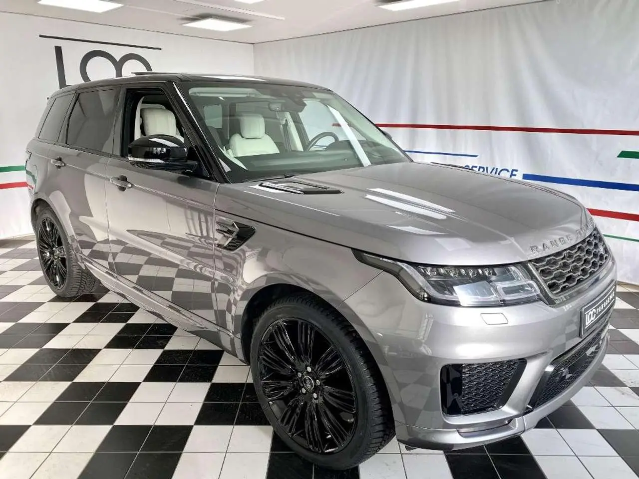 Photo 1 : Land Rover Range Rover Sport 2020 Diesel