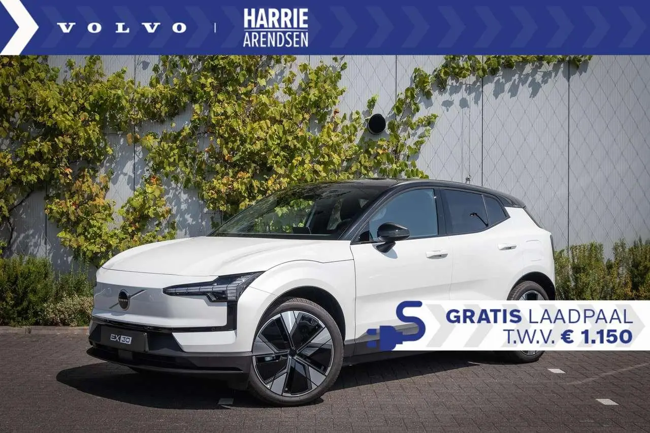 Photo 1 : Volvo Ex30 2024 Électrique