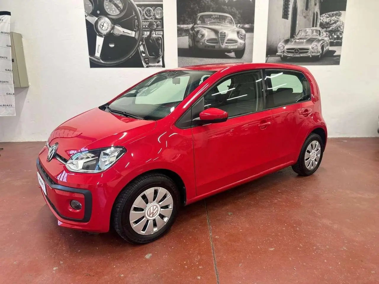 Photo 1 : Volkswagen Up! 2017 Petrol