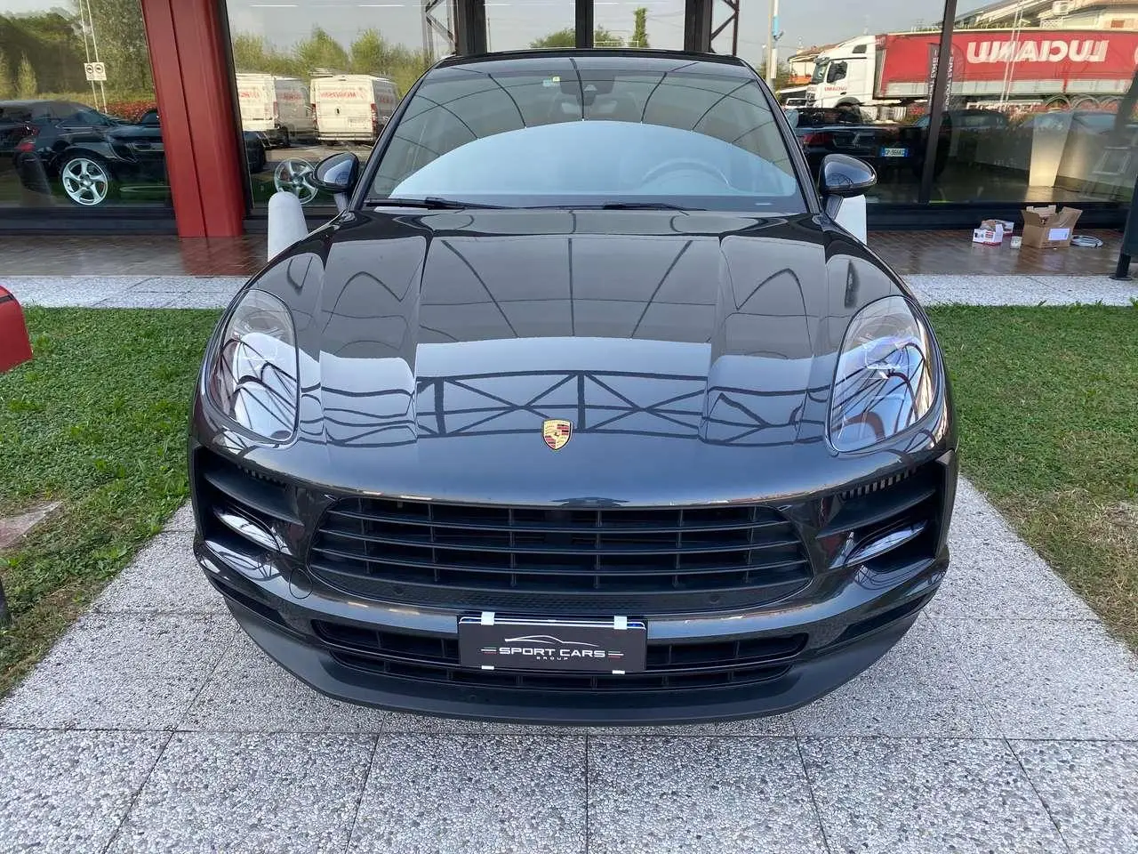 Photo 1 : Porsche Macan 2019 Essence