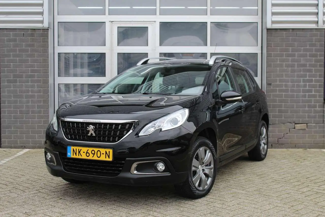 Photo 1 : Peugeot 2008 2017 Essence