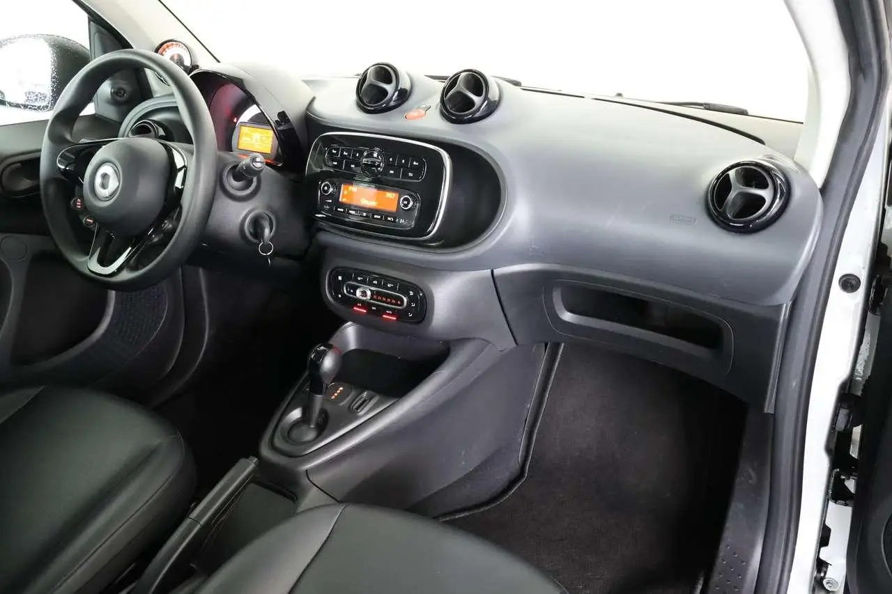 Photo 1 : Smart Fortwo 2021 Electric