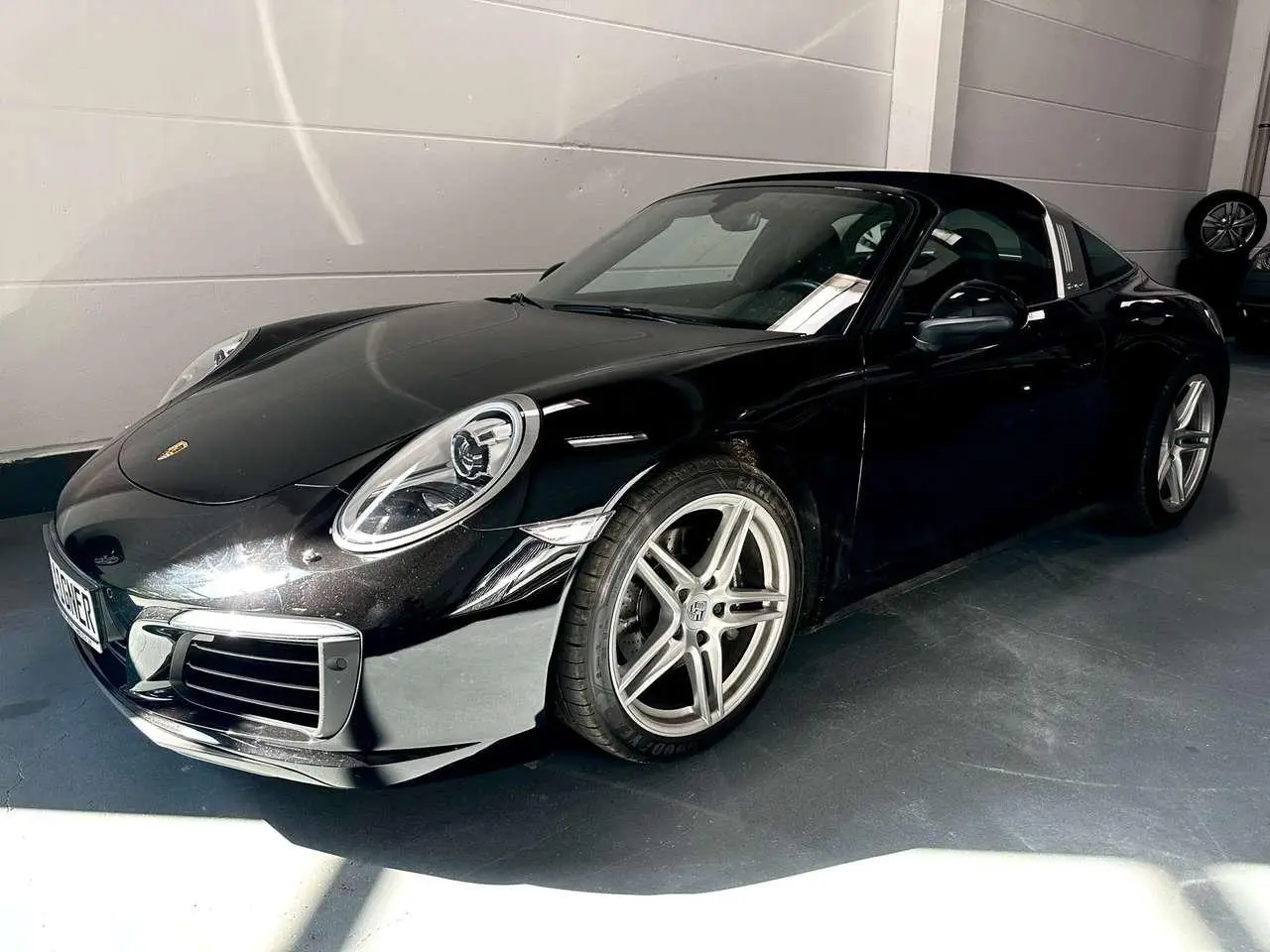 Photo 1 : Porsche 991 2018 Essence