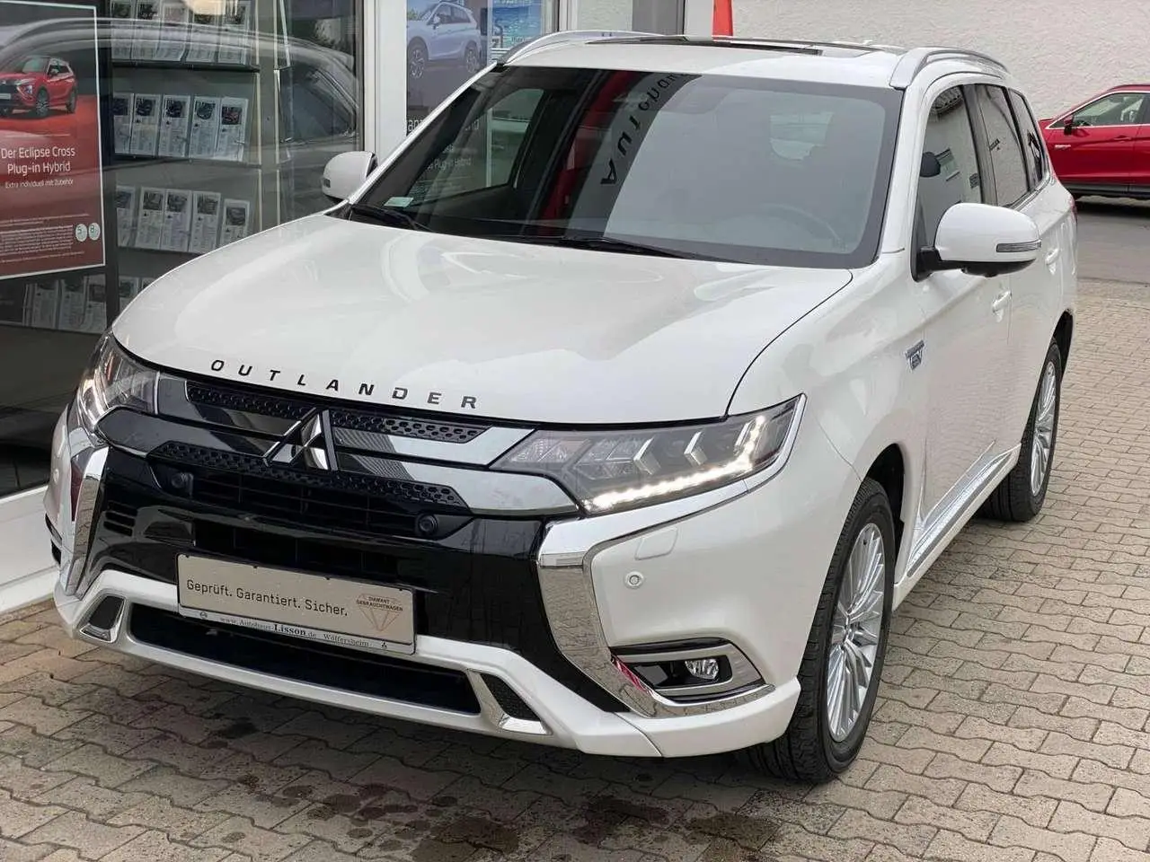 Photo 1 : Mitsubishi Outlander 2019 Hybrid