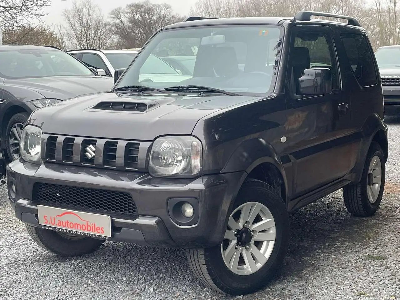 Photo 1 : Suzuki Jimny 2015 Petrol