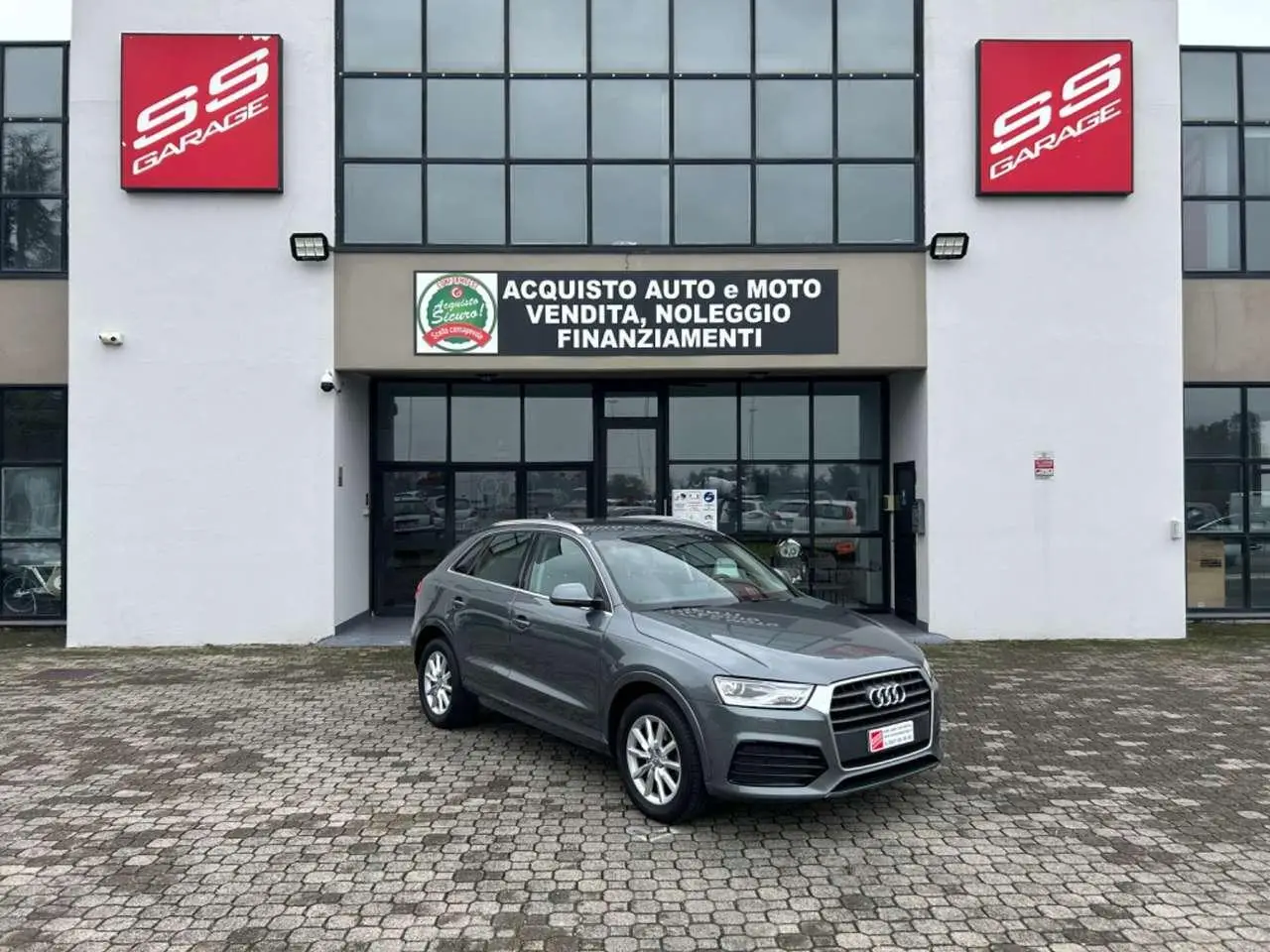 Photo 1 : Audi Q3 2018 Diesel