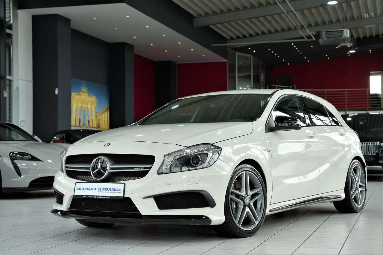 Photo 1 : Mercedes-benz Classe A 2015 Petrol