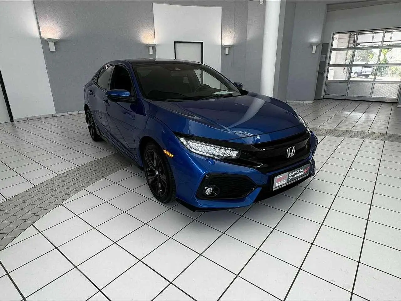 Photo 1 : Honda Civic 2017 Petrol