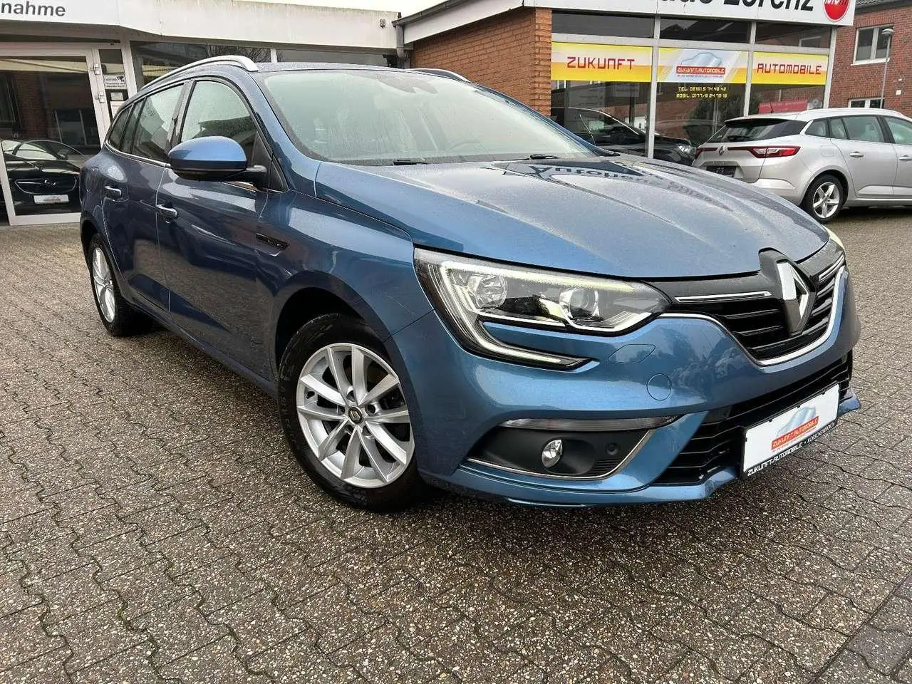 Photo 1 : Renault Megane 2018 Petrol