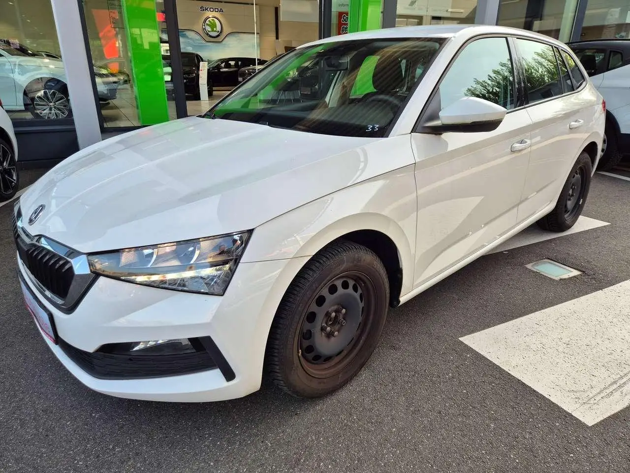 Photo 1 : Skoda Scala 2020 Petrol