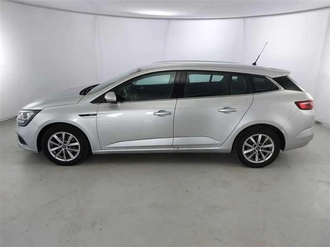 Photo 1 : Renault Megane 2017 Diesel