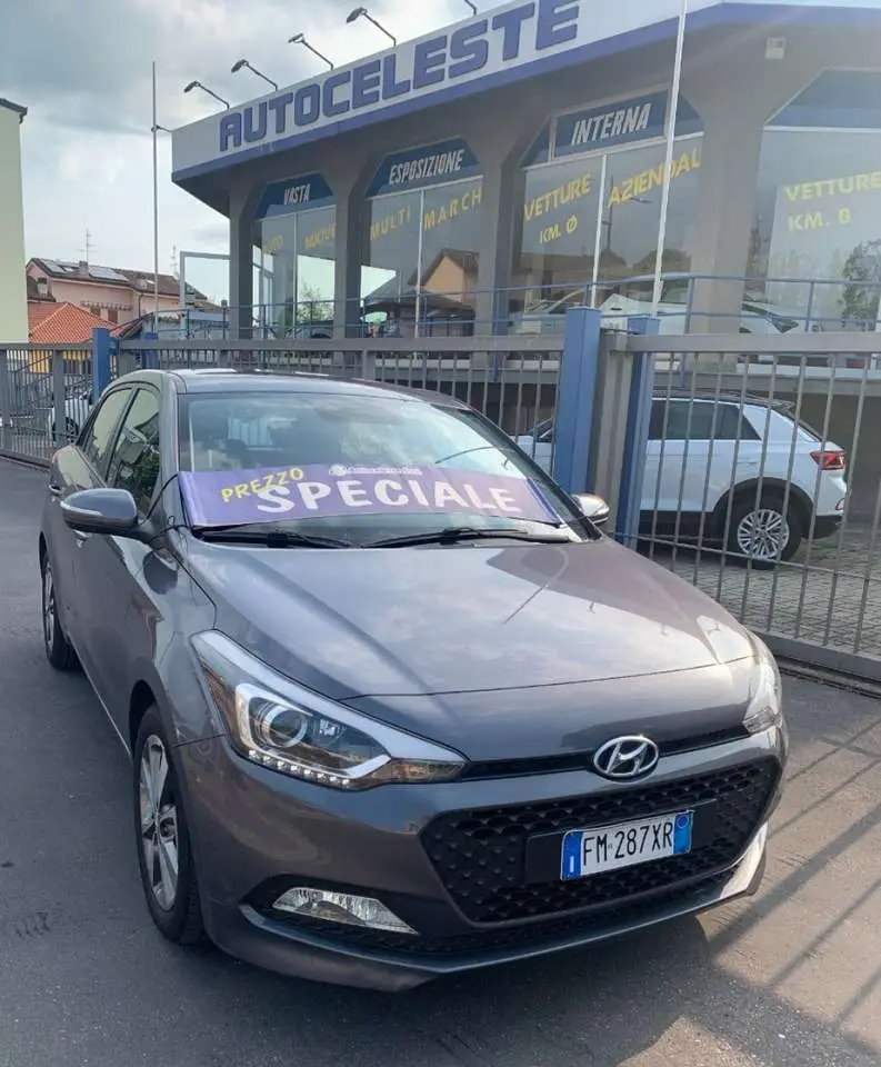 Photo 1 : Hyundai I20 2017 Petrol