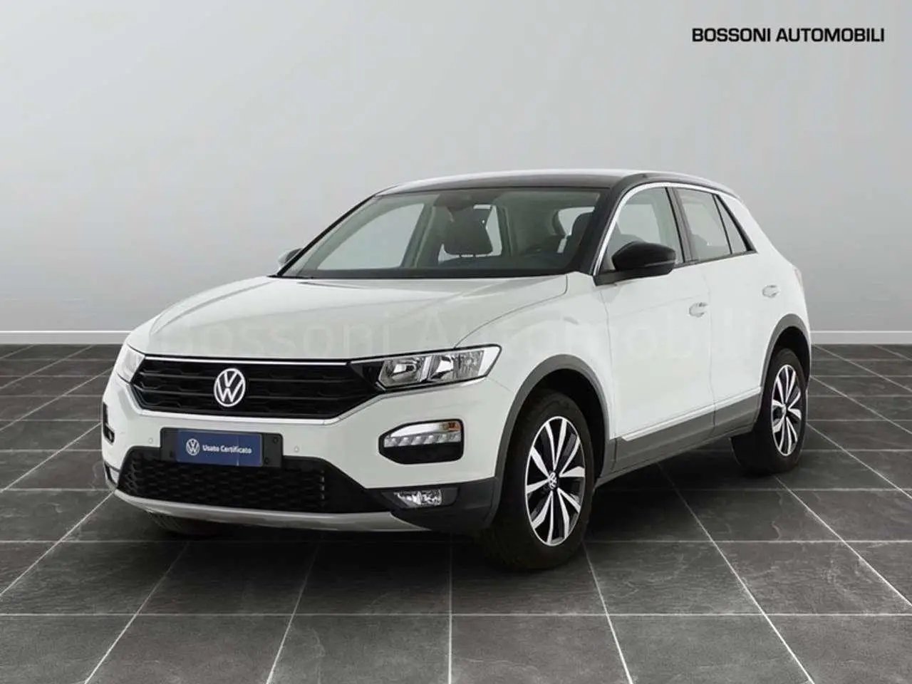 Photo 1 : Volkswagen T-roc 2021 Essence