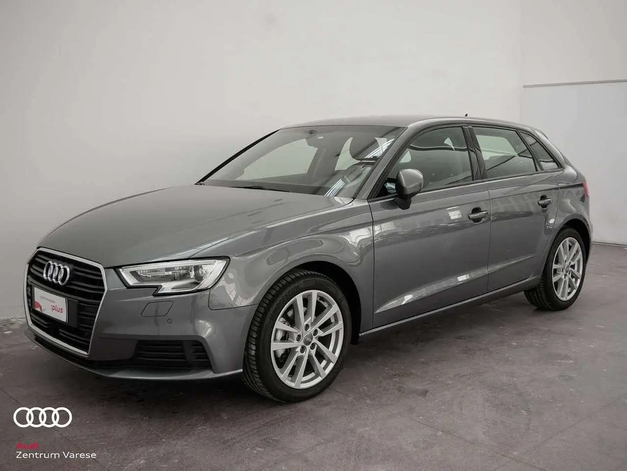 Photo 1 : Audi A3 2019 Petrol