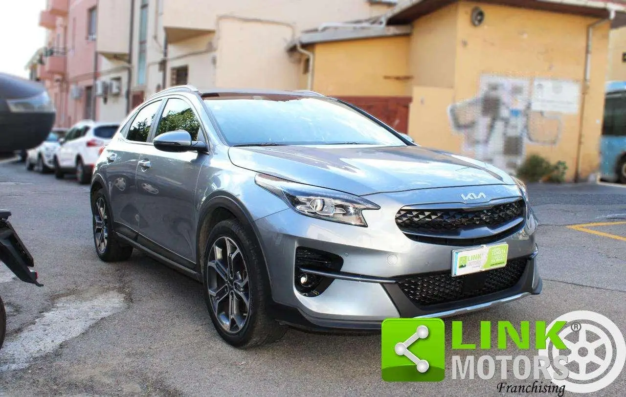 Photo 1 : Kia Xceed 2022 Hybrid