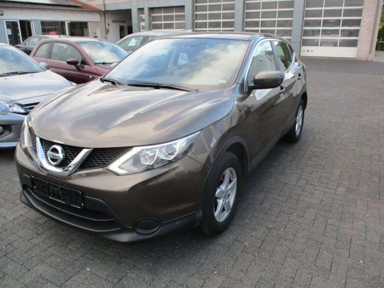 Photo 1 : Nissan Qashqai 2017 Petrol