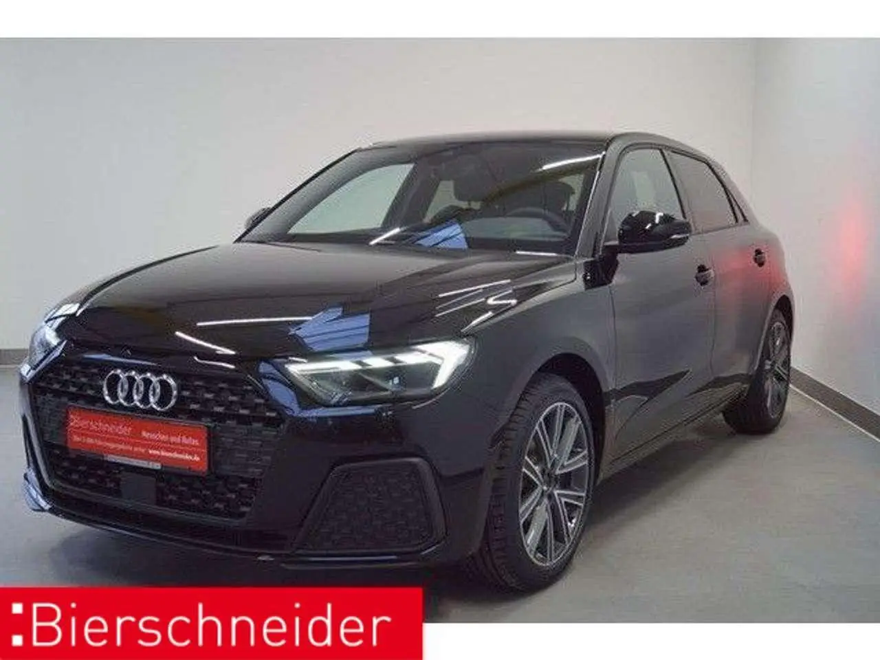 Photo 1 : Audi A1 2024 Petrol