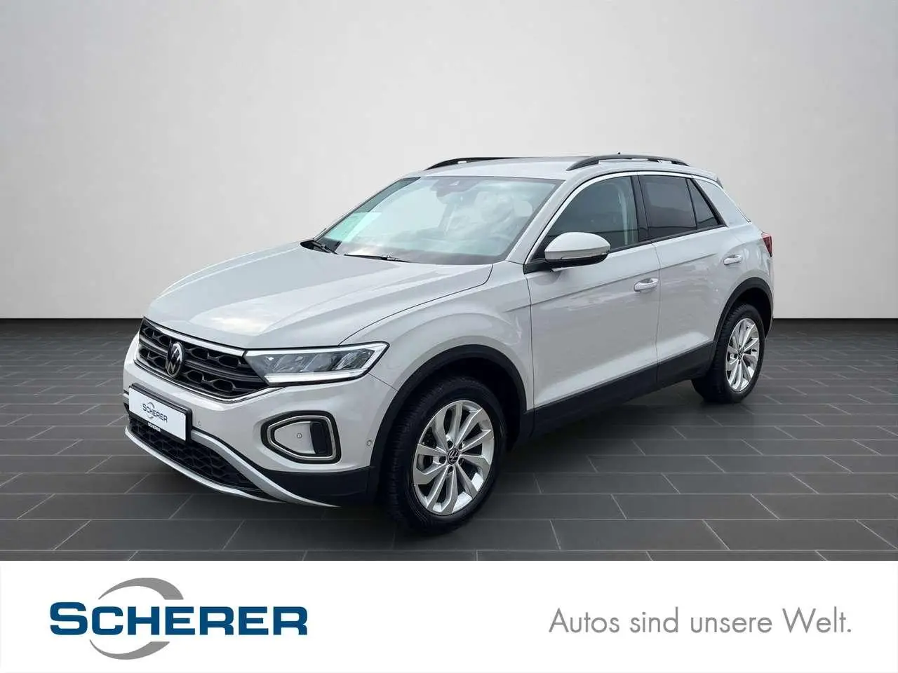 Photo 1 : Volkswagen T-roc 2023 Petrol