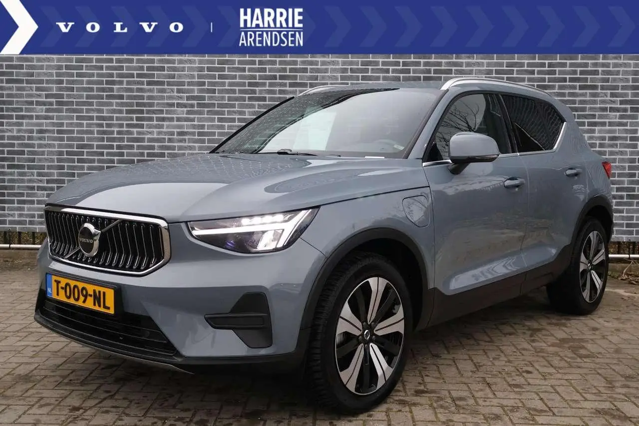 Photo 1 : Volvo Xc40 2023 Hybrid