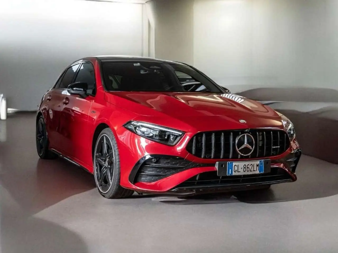 Photo 1 : Mercedes-benz Classe A 2023 Hybrid