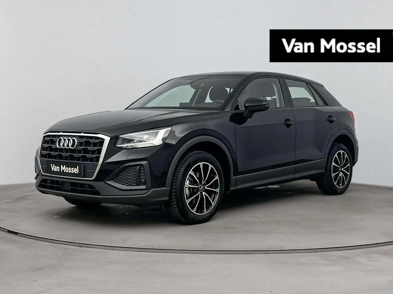 Photo 1 : Audi Q2 2023 Essence