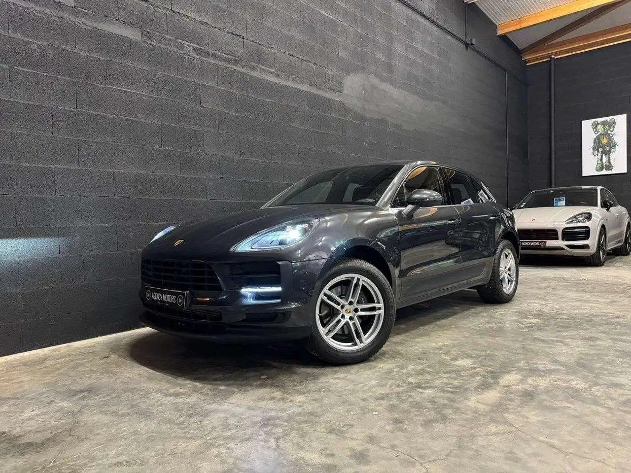 Photo 1 : Porsche Macan 2019 Petrol