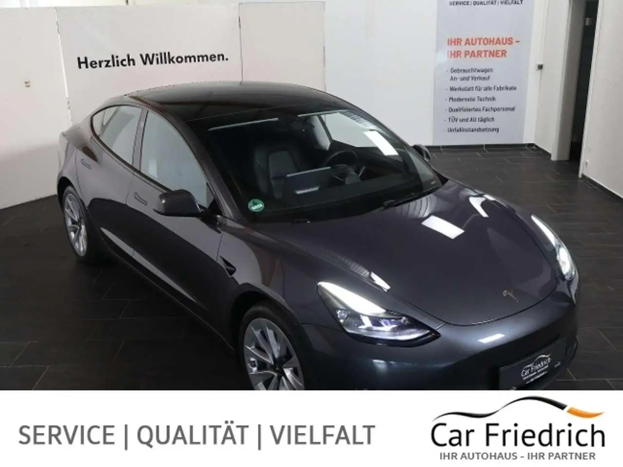 Photo 1 : Tesla Model 3 2022 Others