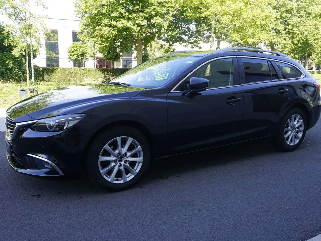 Photo 1 : Mazda 6 2017 Petrol