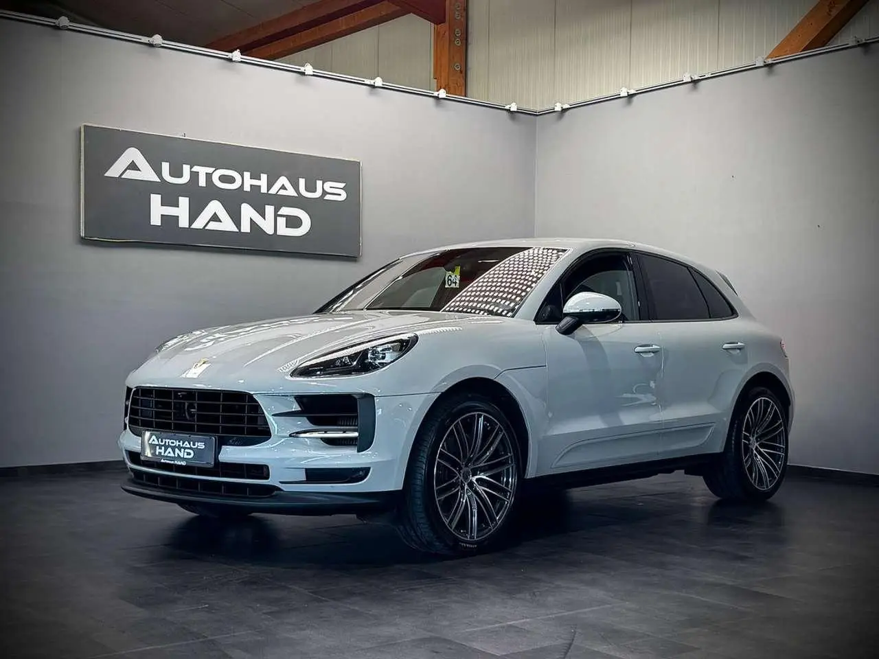 Photo 1 : Porsche Macan 2019 Petrol