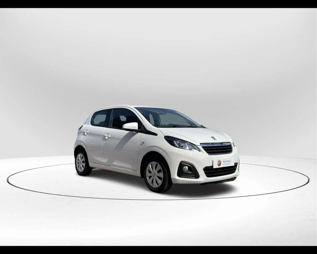 Photo 1 : Peugeot 108 2021 Essence