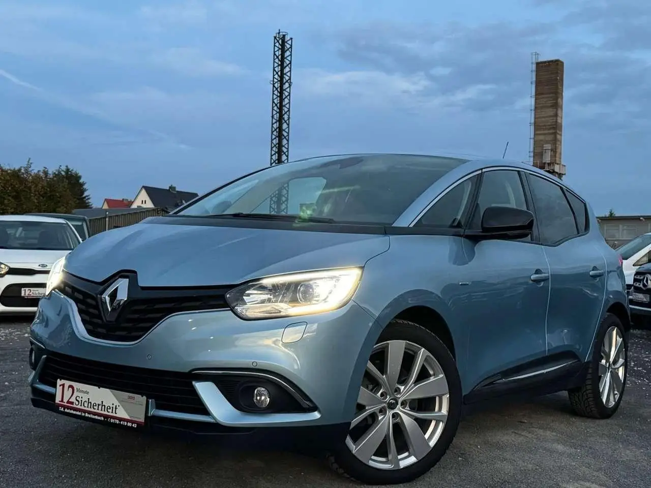 Photo 1 : Renault Scenic 2019 Essence