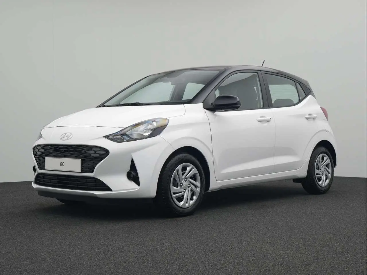 Photo 1 : Hyundai I10 2024 Petrol