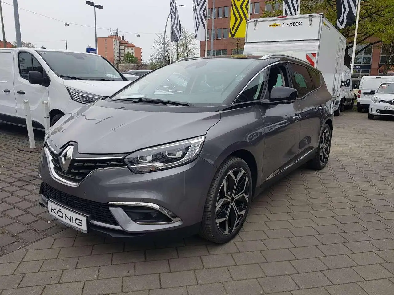 Photo 1 : Renault Grand Scenic 2023 Essence