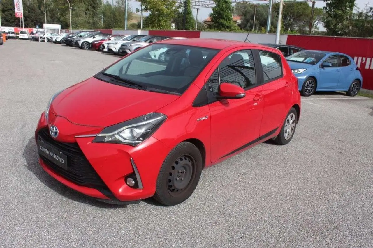 Photo 1 : Toyota Yaris 2019 Hybrid