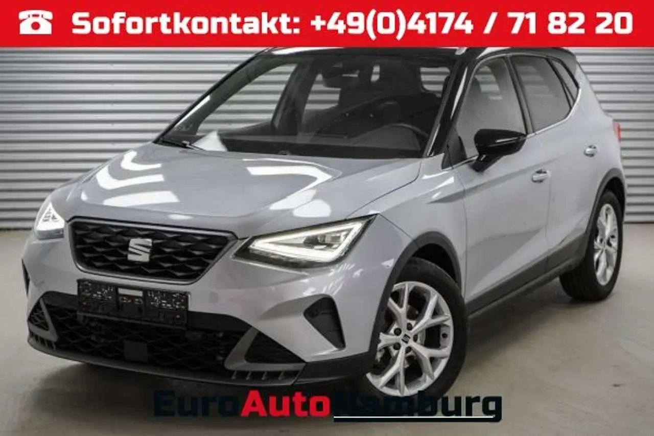 Photo 1 : Seat Arona 2023 Essence