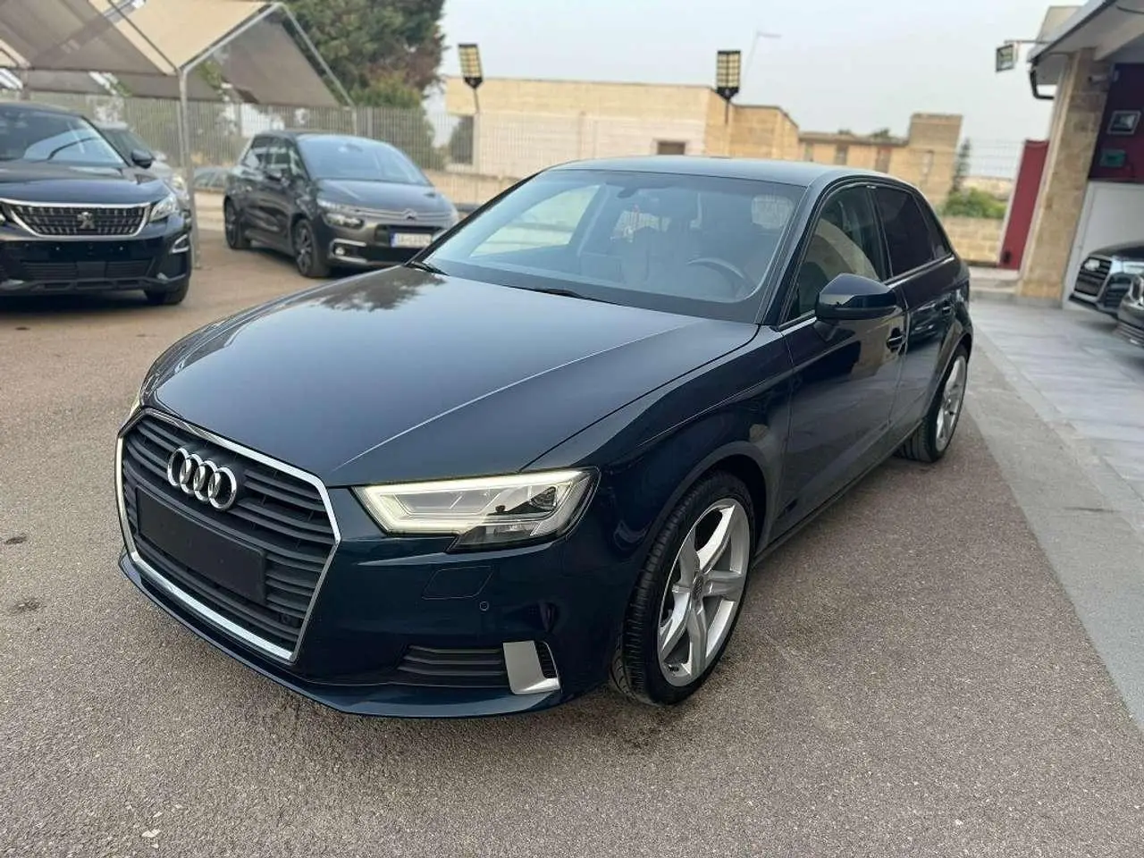 Photo 1 : Audi A3 2018 Diesel