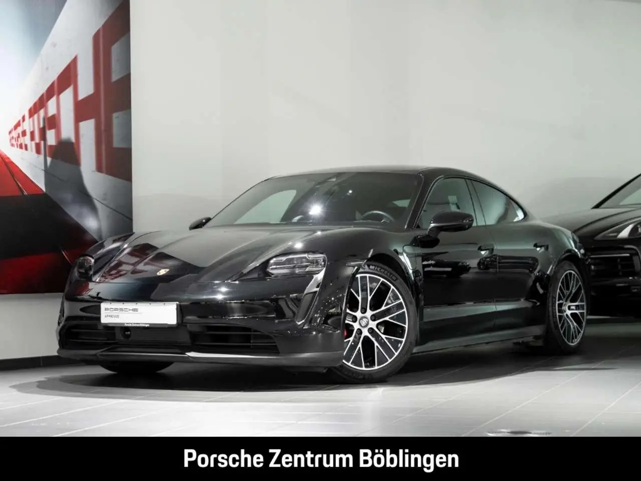 Photo 1 : Porsche Taycan 2020 Electric