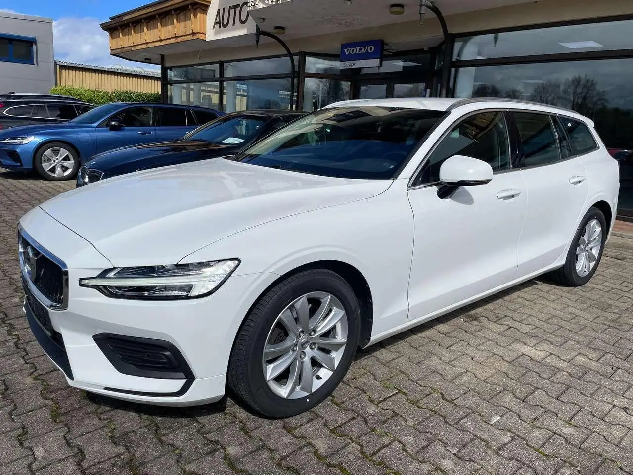 Photo 1 : Volvo V60 2019 Diesel