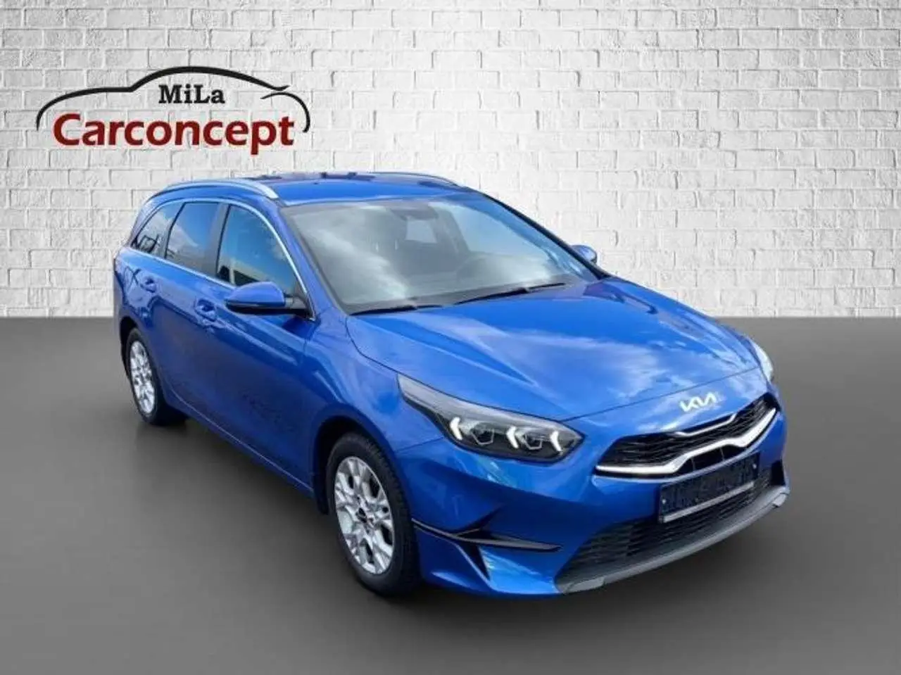 Photo 1 : Kia Ceed 2023 Essence