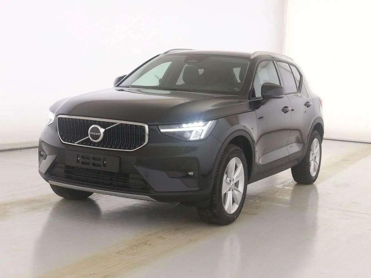 Photo 1 : Volvo Xc40 2024 Hybrid