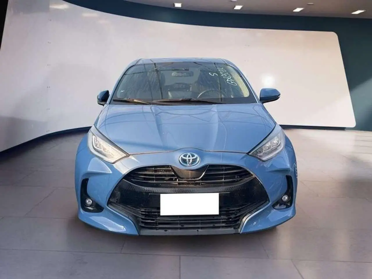 Photo 1 : Toyota Yaris 2021 Hybrid