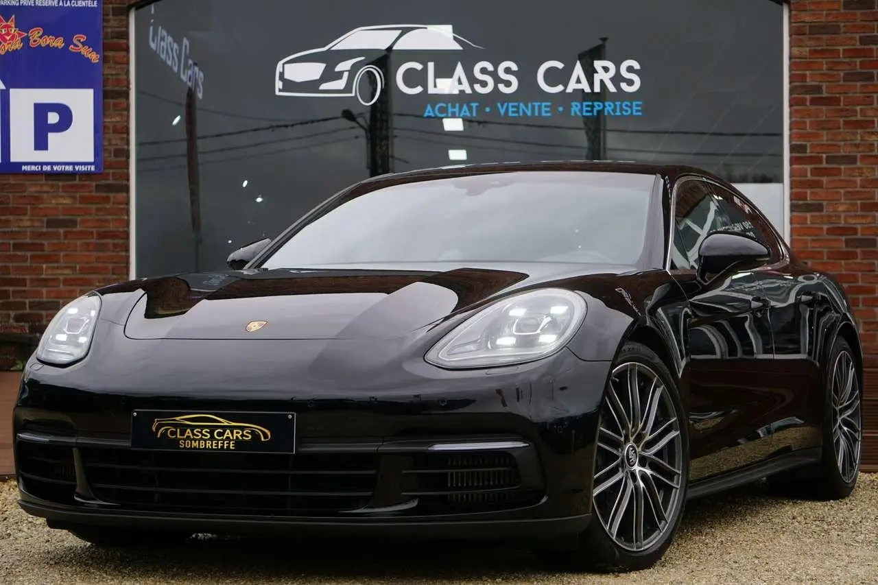 Photo 1 : Porsche Panamera 2017 Petrol