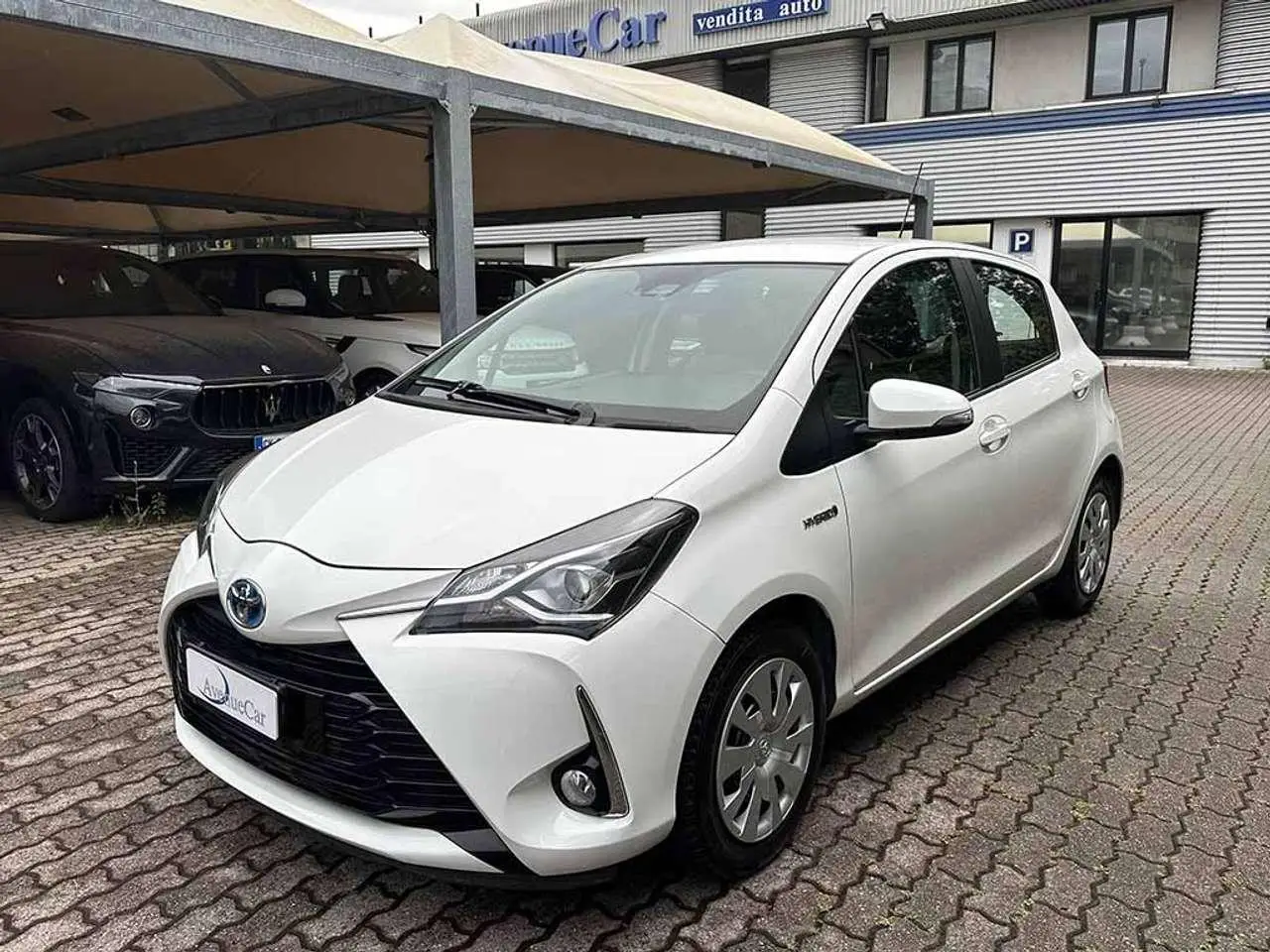 Photo 1 : Toyota Yaris 2020 Hybrid