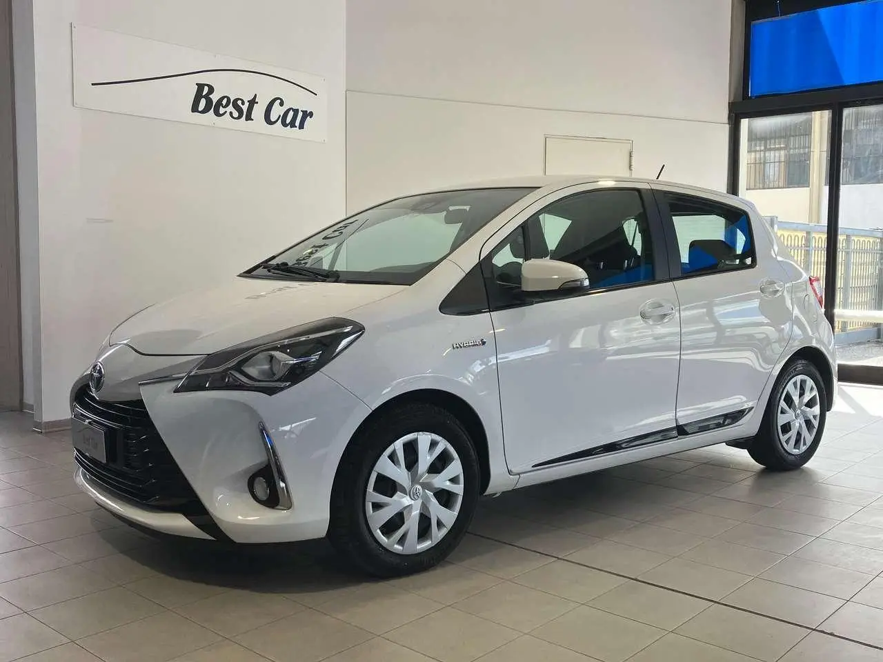 Photo 1 : Toyota Yaris 2017 Hybride