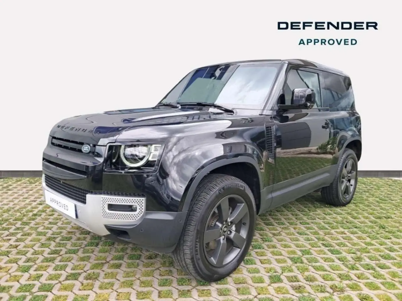 Photo 1 : Land Rover Defender 2022 Others