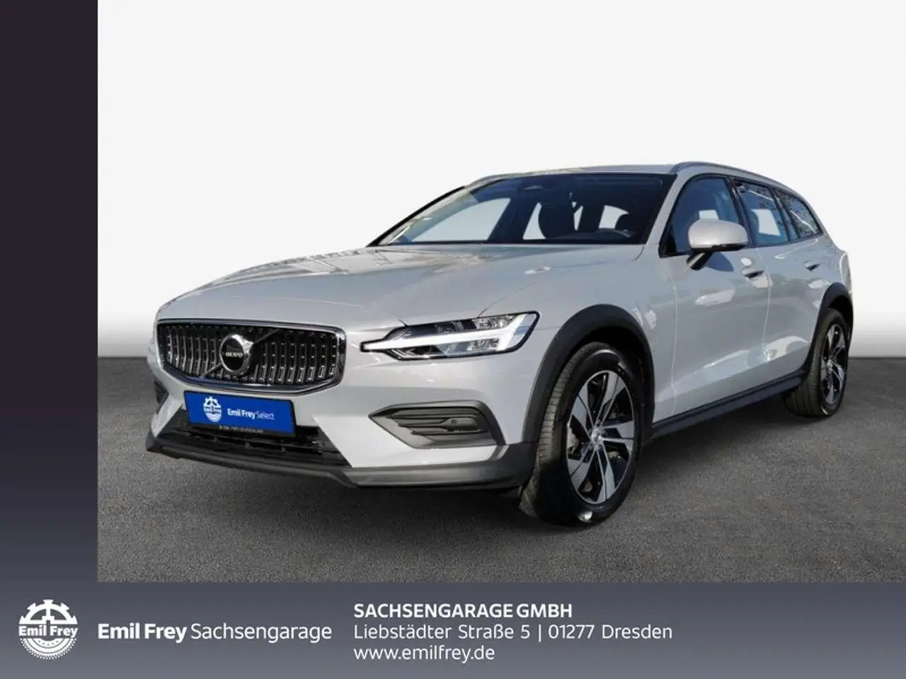 Photo 1 : Volvo V60 2023 Diesel