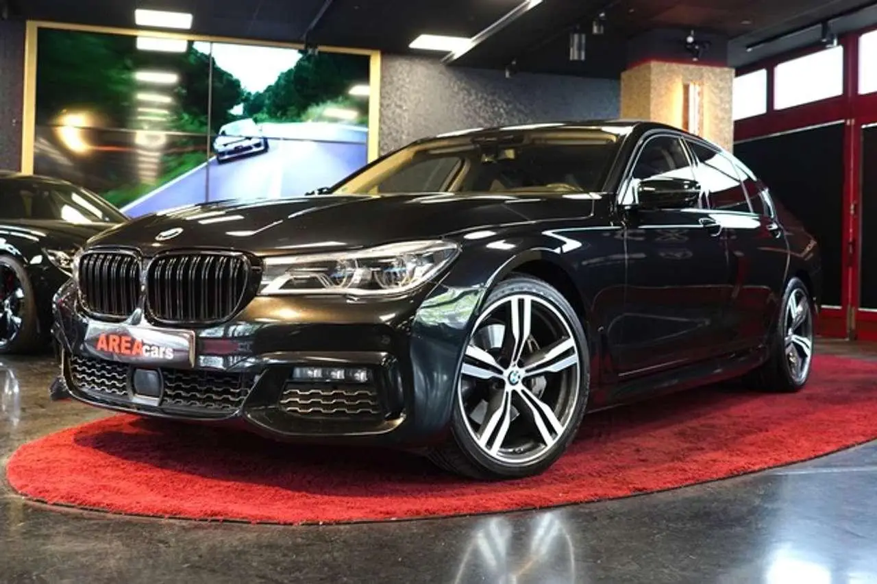 Photo 1 : Bmw Serie 7 2018 Petrol