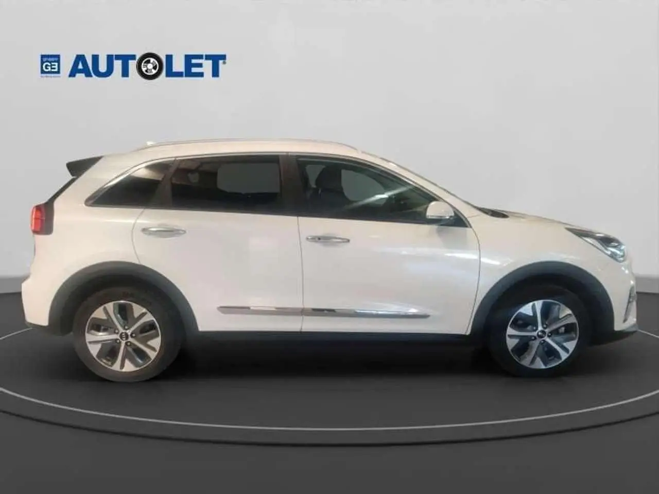 Photo 1 : Kia E-niro 2021 Électrique