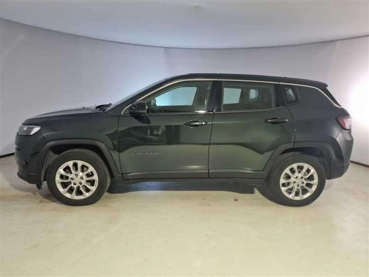 Photo 1 : Jeep Compass 2021 Diesel