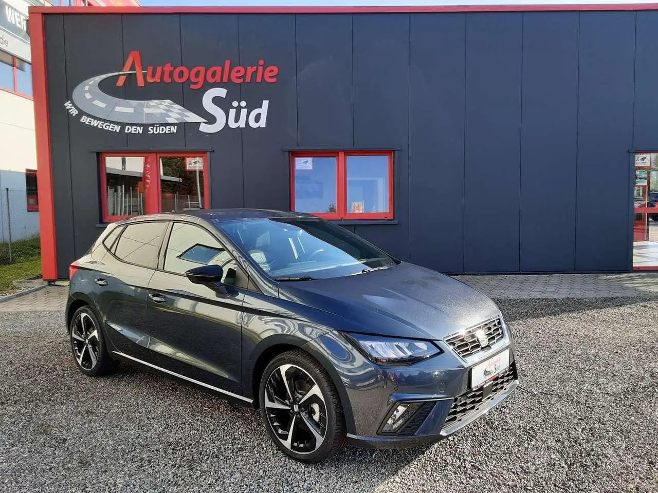 Photo 1 : Seat Ibiza 2024 Essence